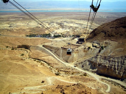 Masada, v pozadí Mrtvé moře,  Izrael - 4.-13.10.2010 - Foto Ing. Jiří Hodík