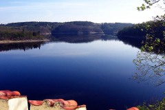 Z výletu na Orlík, Zvíkov a do Písku 21.4.07 vodní hladina pod zámkem Orlík - foto T. Hordějčuk