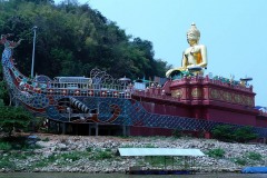 Thajsko - Buddha na Mekongu - foto Eva Čančíková